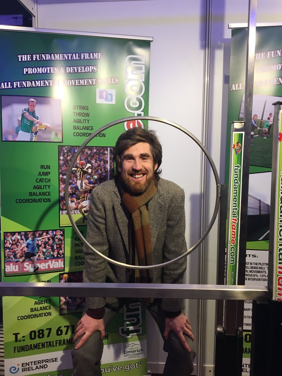 FundamentalFra1's tweet image. Two glittering stars or inter county hurling, Tommy Walsh and the man himself, Willie Walsh! And some other strange chap, Only joking @diarmuidlyng Great to have you! @GAAlearning  #coachingconf #fungames #fitframe #fundamentalframe