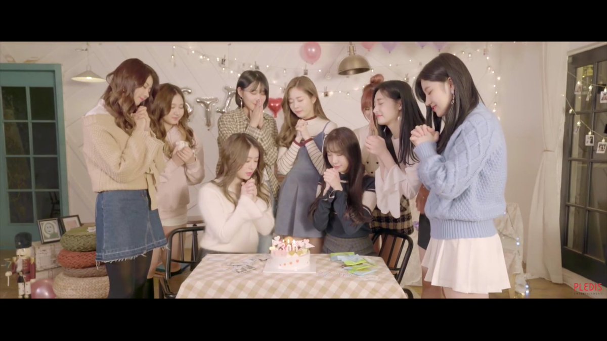 sarastin1's tweet photo. Happy #300_DAY with #PRISTIN
#HIgh_PRISTIN #300_DAY https://t.co/PyptOtMBEo