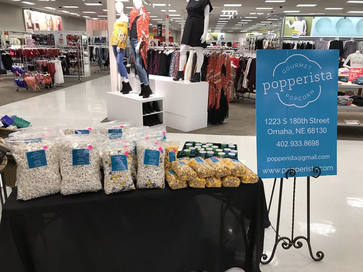 performance_vbc's tweet image. Popperista Gourmet Popcorn now available at TARGET 48th &amp;amp; O Street - Lincoln !!!! Free samples today until 12:00