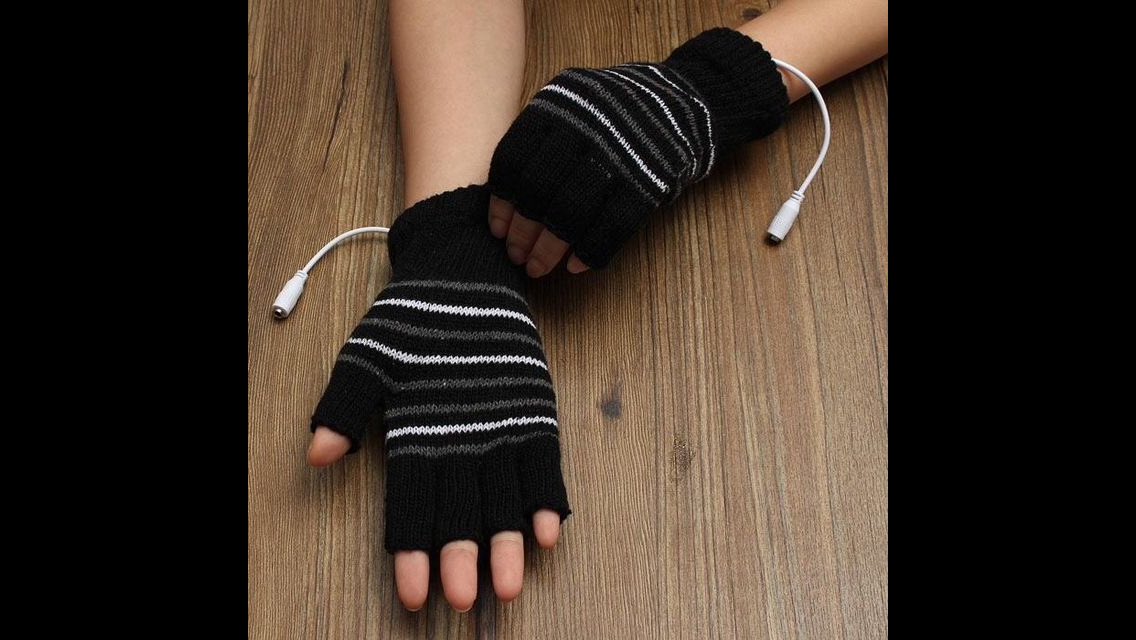 zayed_oo's tweet photo. @guardian 5V USB Powered Half Finger Heating Heated Winter Hand Warmer Gloves X'mas Gift
Shop Now🛒👉 https://t.co/TVGlDtlydD
#toy #shopping #shoppingonline #cart #sale #new #gift #california #newyork #usa #HouseIdeas  #AlexisRen #MensFashion #WatchesForMen #MensSuits  #HealthySnacks https://t.co/SY81OG3wQk