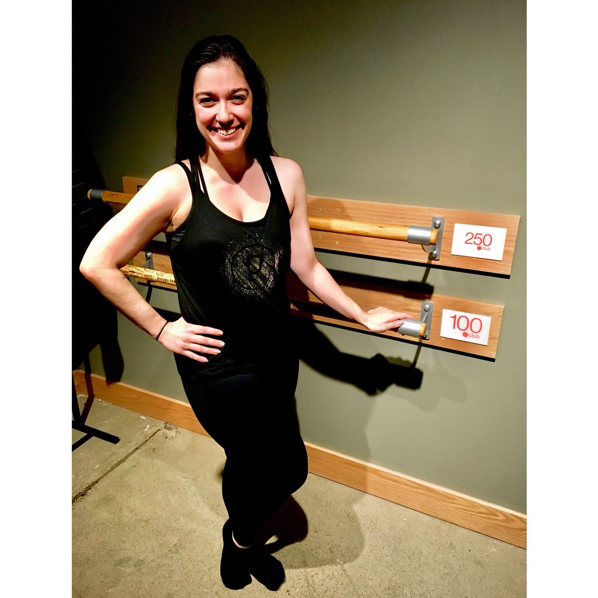 Today marks my one hundredth class!! Feeling stronger every day! Here’s to 100 more! 🤗💯❤️💪🏻✨#100club #purebarre