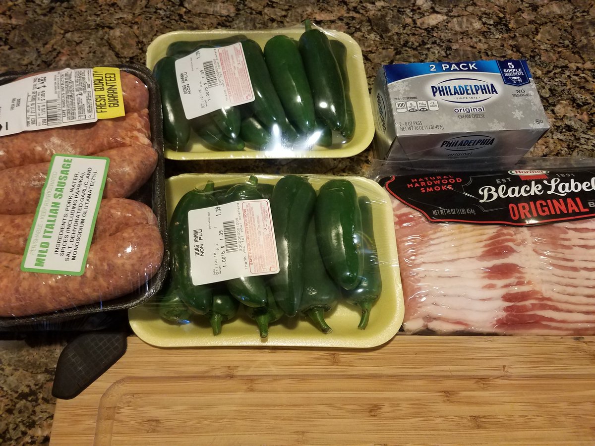 benmitchell504's tweet image. When it comes to #GameDay eats, it's all about the #Prepwork #WhoDat #GoSaints