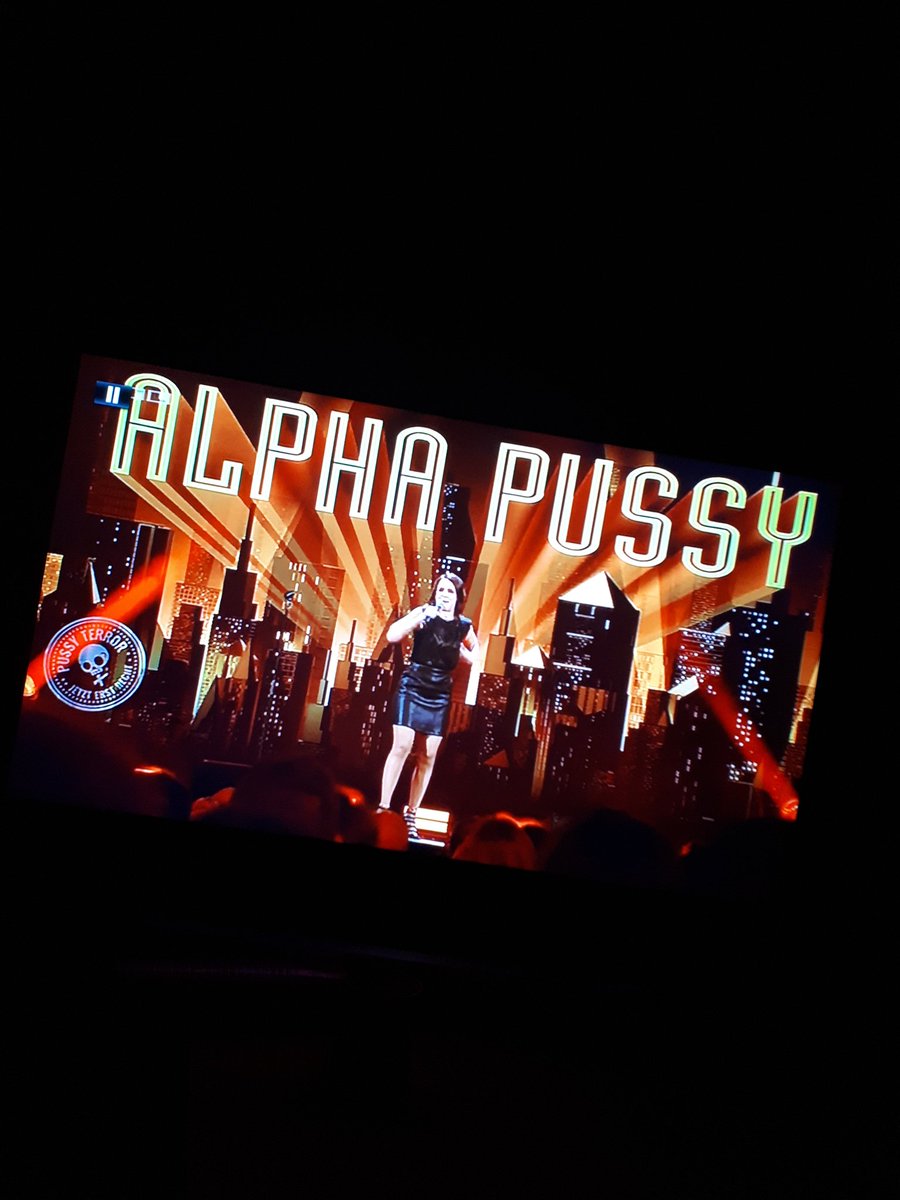 SmileiiHelii's tweet photo. #AlphaPussy check ✔ Beste Unterhaltung! @carolinkebekus #carolinkebekus https://t.co/izmxd5qJSF