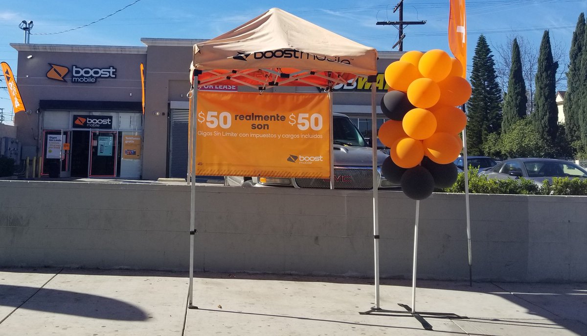 KjBoost's tweet photo. Año Nuevo y Telefono Nuevo!!!! Ven y obtén un nuevo Telefono todo ILIMITADO por tan solo $50!!!! Las mejores promociones Boost Mobile las tiene... Ven que no te lo cuenten!!! 5701 Central ave LA CA 90011 (323)233-2231 @KJBoostMobile @3209Kj @blonxie13 @IvanDiazVHA @boostmobile https://t.co/nudGbe457c