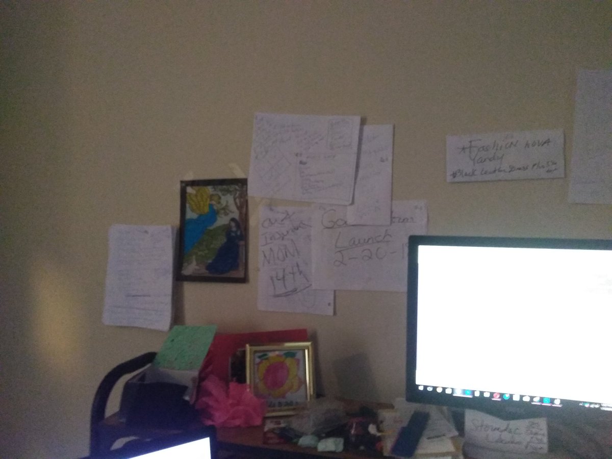 StormAssists's tweet photo. I take working for you ladies and myself seriously...
Meet the office lol
#takenbystorm
#escorts
#webdesign
#bookingassistant https://t.co/0feS2Ea4cf