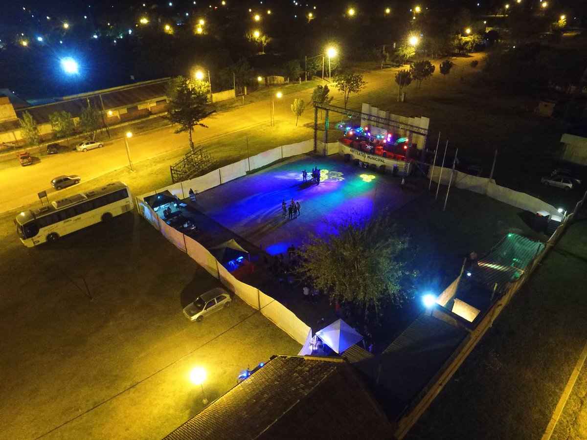 QuePudra's tweet photo. Vista aérea de cuando todo comenzó 👌🍻💣🎊🎉 https://t.co/FTwWfxGEvH