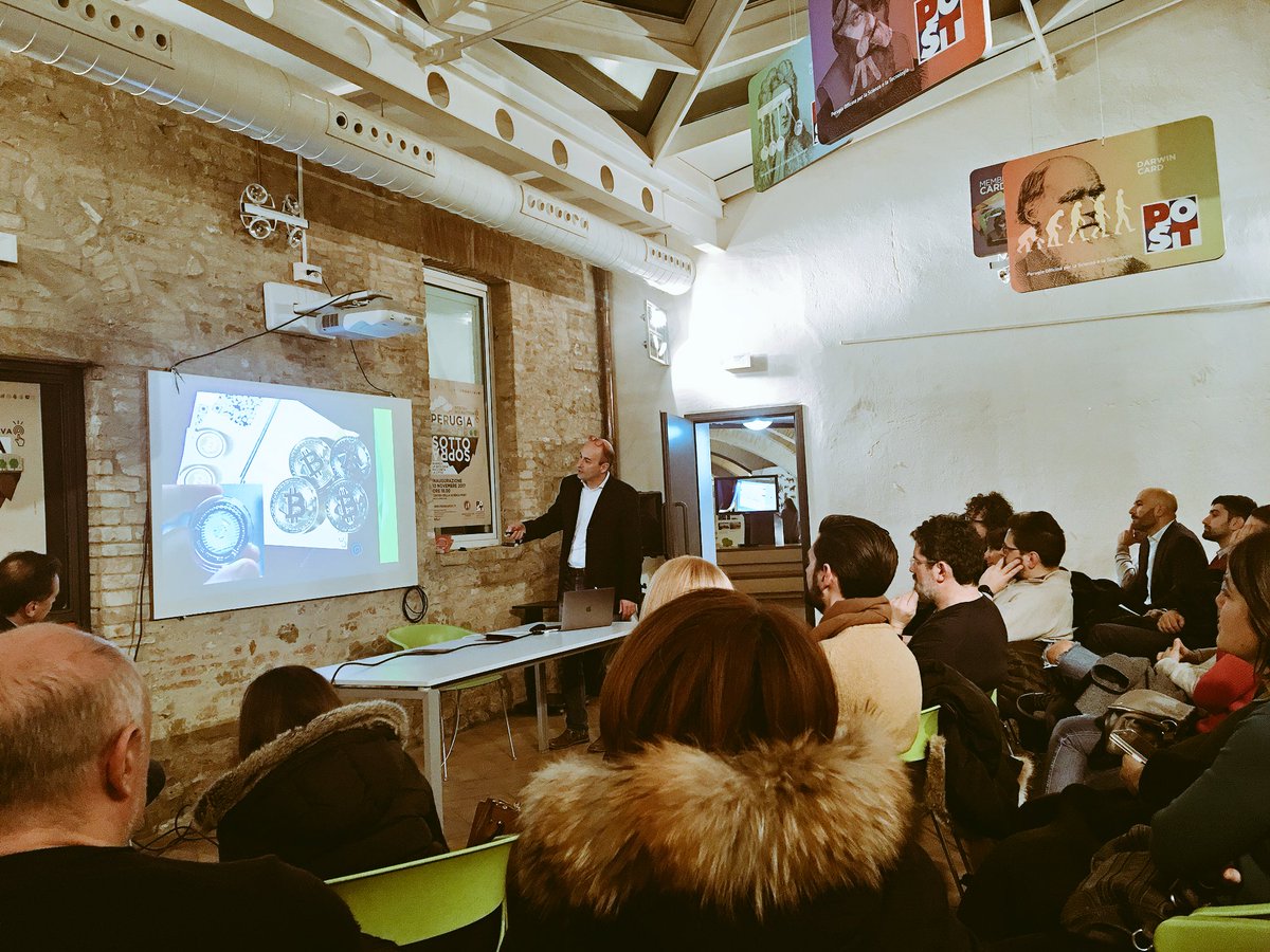 perugiapost's tweet photo. Al Post si parla di #bitcoin con Stefano Bistarelli, dell’Università degli Studi di #Perugia #eventimembershippost @lucagammaitoni https://t.co/smCYjKnapD