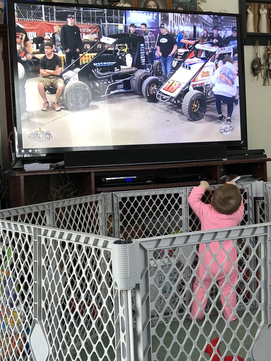 sarahbarman77's tweet photo. @RacinBoys is on and we are ready for some @cbnationals action here in Fremont, OH. Good luck @ivy_kelsey @ChrisAndrews19c 91A @AndrewBarman34 @TylerThomas91 #btmachine https://t.co/fwmaT3B8FY