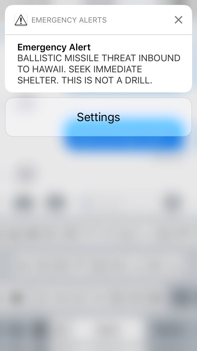 #hawaii #emergency warning #wtf #isthisreal? Just got this 5 min ago as did others. No sirens though. #Oahu