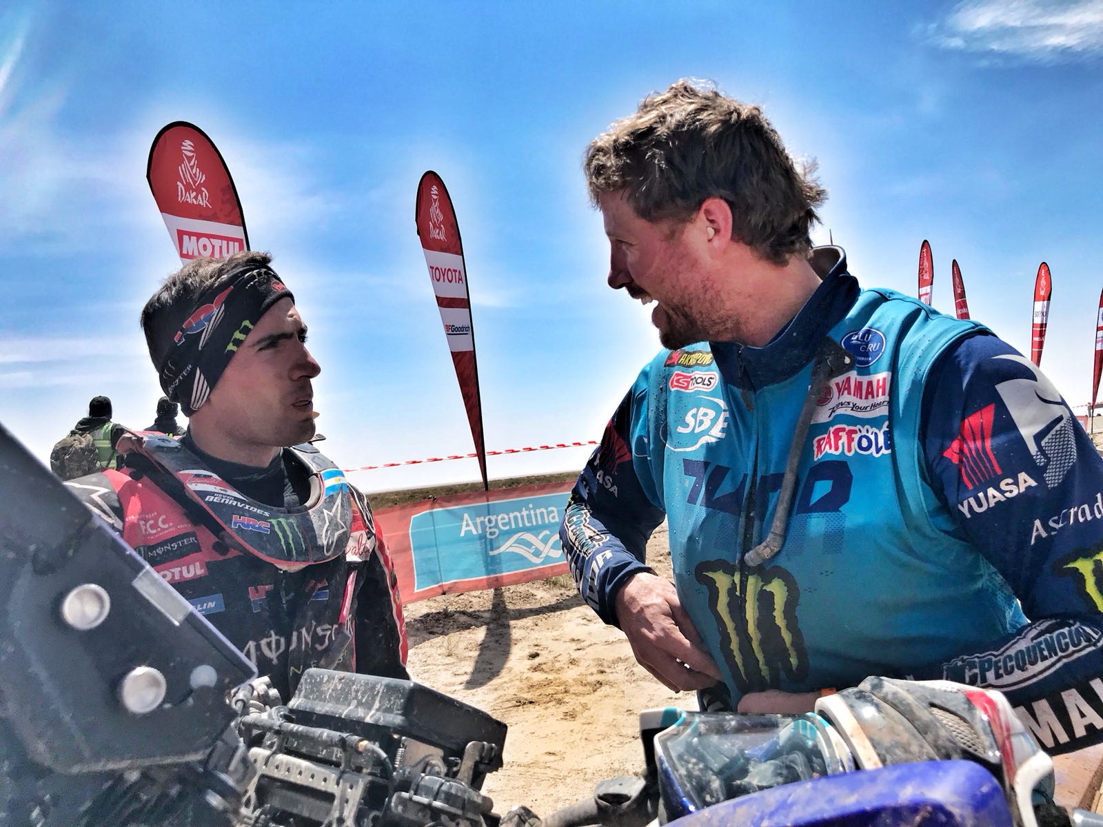Re: DAKAR 2018 EN IMAGENES (by @Scuderia_Fangio)
