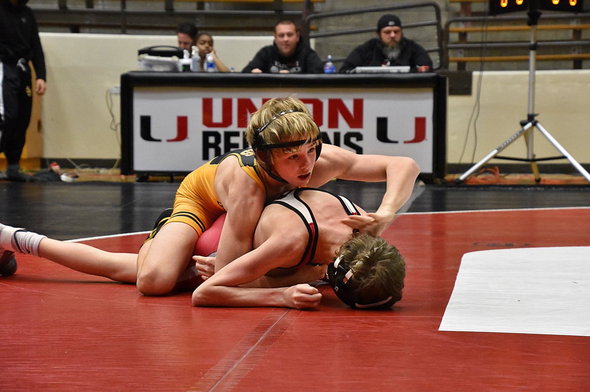 CopelandImage's tweet photo. Haighlights from the Sandites vs Union dual! #wrestling #photography #sandites #action #varsity #sports https://t.co/fG1I9tx4lu