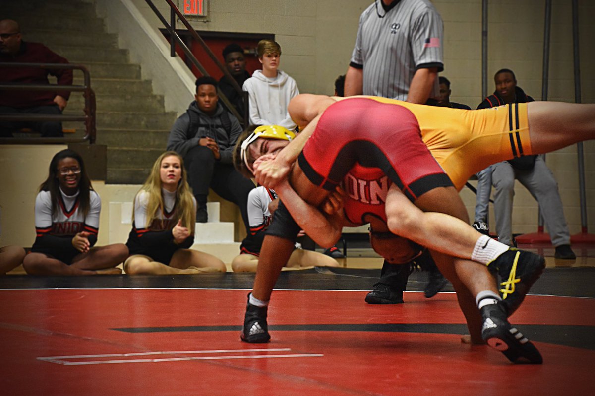 CopelandImage's tweet photo. Haighlights from the Sandites vs Union dual! #wrestling #photography #sandites #action #varsity #sports https://t.co/2wOtbsXN8f