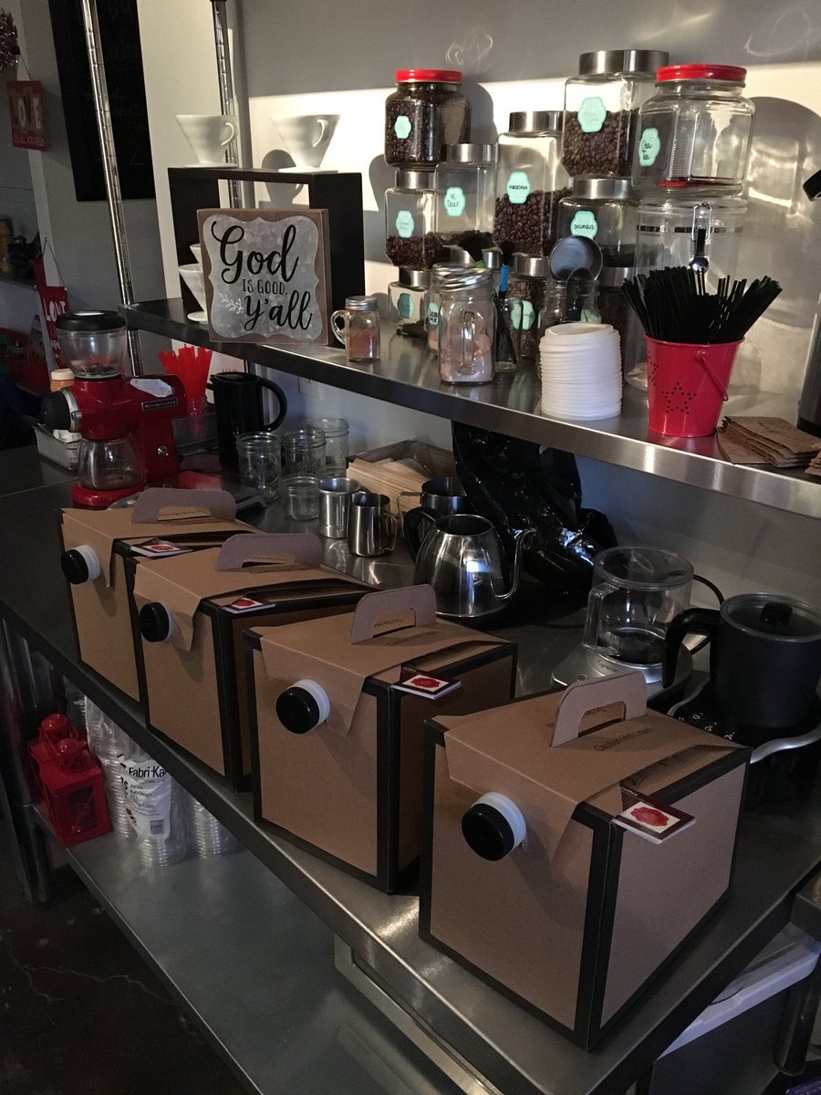 Universal Cup Coffee tweet media