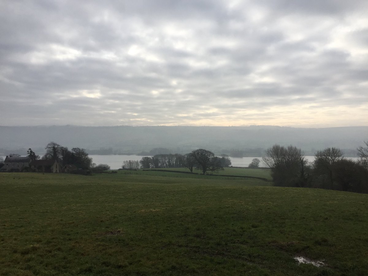 belindamay01's tweet photo. Wonderful view of Blagdon lake and the Mendips. The expansive view reminds me to release and take up all the space I need. https://t.co/ICZS1avgBw