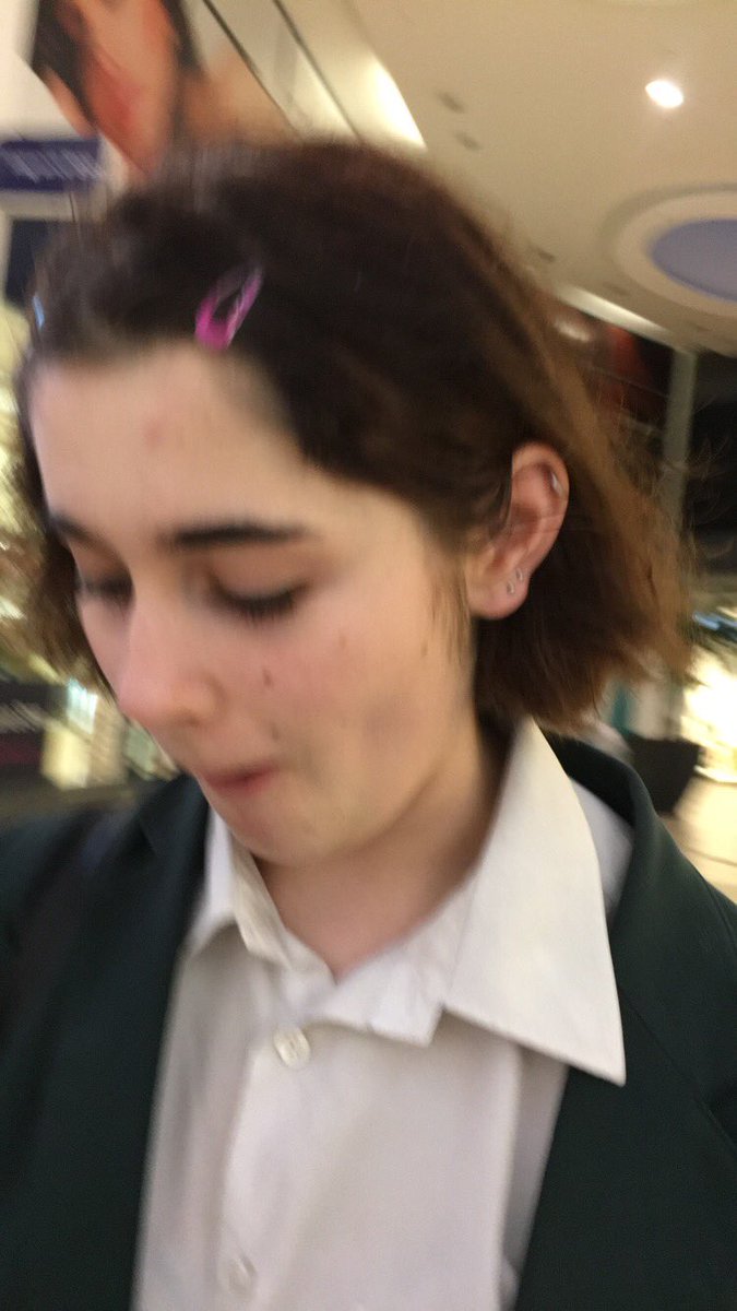 splitendcentral's tweet image. ha @prague66 queefed on me and then fell off my bed all while africa by toto was playing