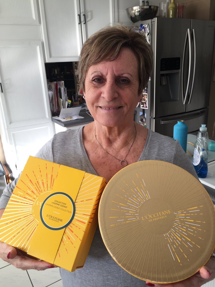 marydivitcoff's tweet photo. Thank you so much to @Fashionights and @LOCCITANE_CA for this incredible his and hers gift sets! #FXMAS17 https://t.co/vfVo31JnUc