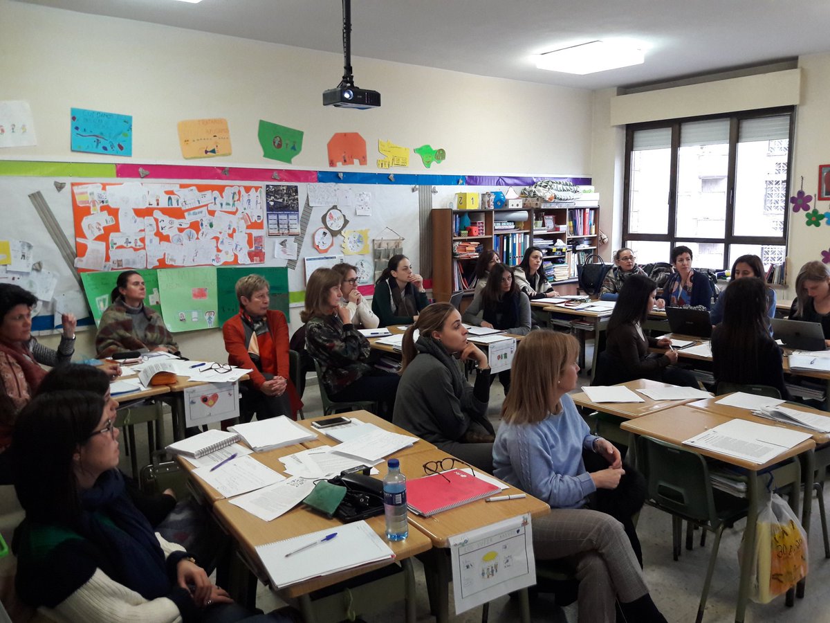 fecsago's tweet photo. Intenso sábado de formación en cooperativo con @Dexpositogarcia y @Fran_Zancadas. Innovamos para crear, creamos para crecer. 
¡A por ello! https://t.co/nezTkUcQuz