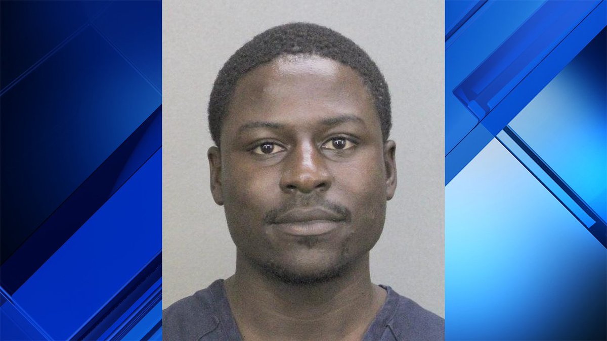 Tamarac homeowner kills man trying to break into his car, deputies say bit.ly/2r0vxsh https://t.co/sEygmgTGjR