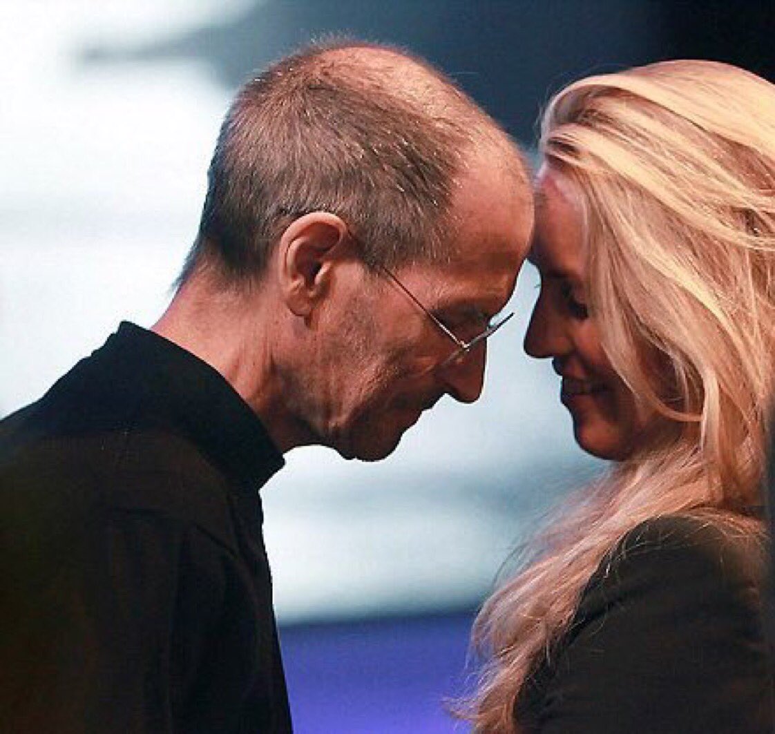 We don’t get a chance to do that many things, and every one should be really excellent. Because this is our life.
Life is brief, and then you die, you know? And we’ve all chosen to do this with our lives. So it better be damn good. It better be worth it
Steve Jobs
vía <a href="/ValaAfshar/">Vala Afshar</a>
