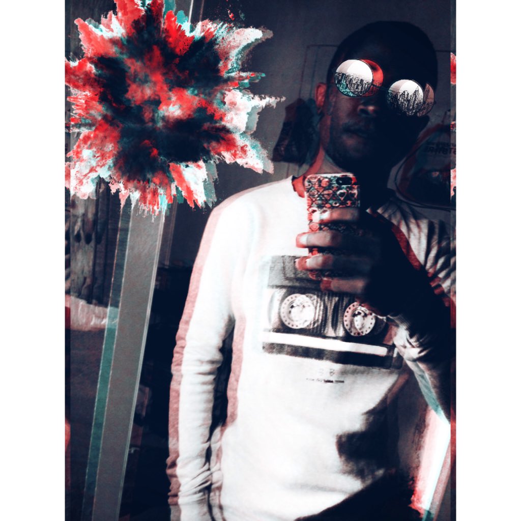 Claudiosousaz's tweet photo. Trip MODE 🔯㊗️㊙️🈴😎 https://t.co/mz1had8cvY