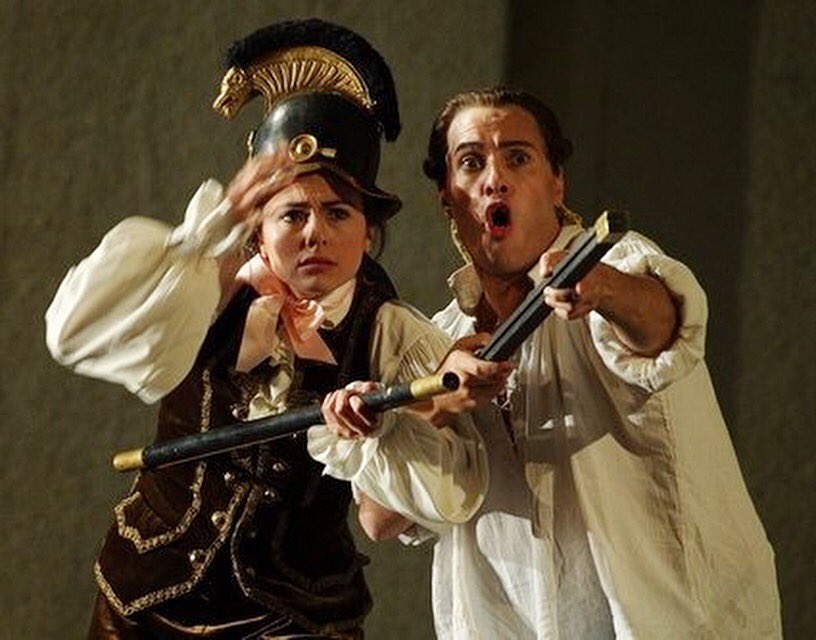opera_art's tweet photo. Isabel Leonard & Erwin Schrott, smiles at the opera! #lenozzedifigaro #mozart #themetropolitanopera #Figaro #erwinschrott #Cherubino #isabelleonard @IsabelLeonardNY @erwinschrott #opera #newoperastar #operapower #operalegend #operafan #classicalmusic #nyc #metropolitanopera https://t.co/UDc3EZkDsC