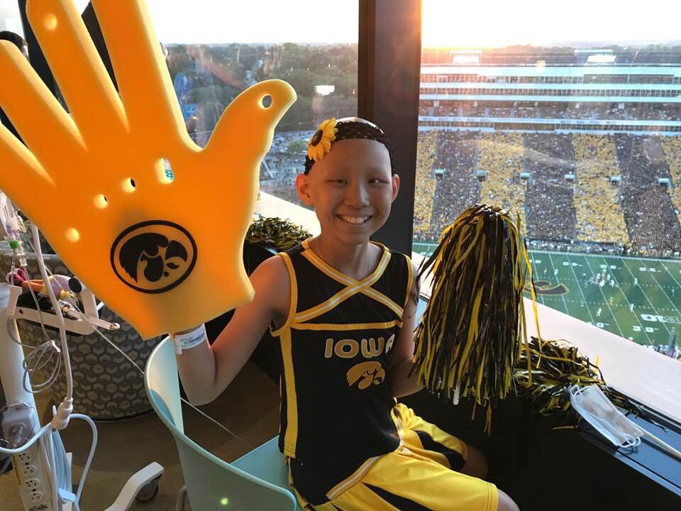 AHSDM6's tweet photo. We are happy to hear that Ava Hoskins, a member of our DM family, is CANCER FREE!! We can’t wait to see what else 2018 has in store for her!! 💛 https://t.co/kvpKnsnhGj