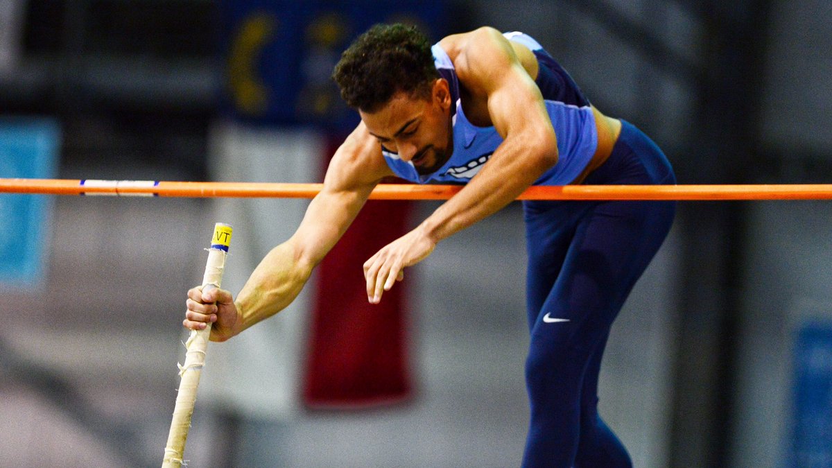 UNCTrack_Field's tweet photo. Pole Vault Final: the Tar Heel men take 4️⃣ points! 

2. @BaileyFrederick 15-9 (4.80m)
4. Liam Dixon 15-1 (4.60m)

#GoHeels https://t.co/1EUwZOnILP