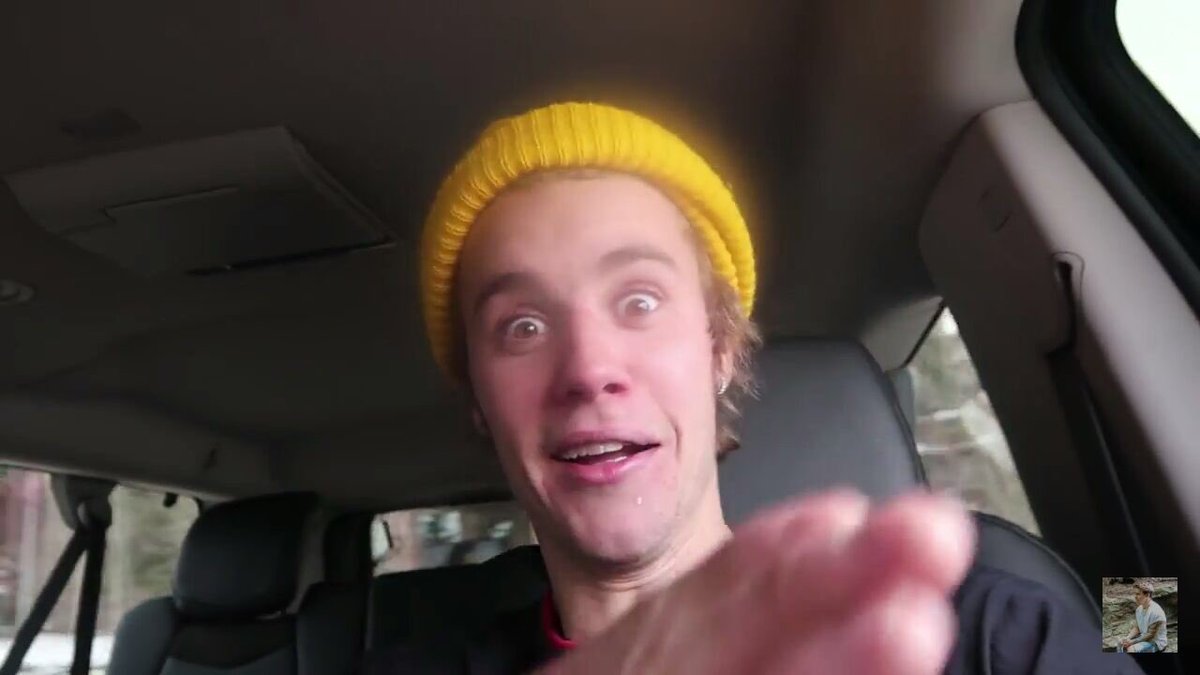 adrianasnchz__'s tweet photo. Fotos de Justin en el vlog de Christian #iHeartAwards #BestFanArmy #Beliebers https://t.co/wflcR3yXsC