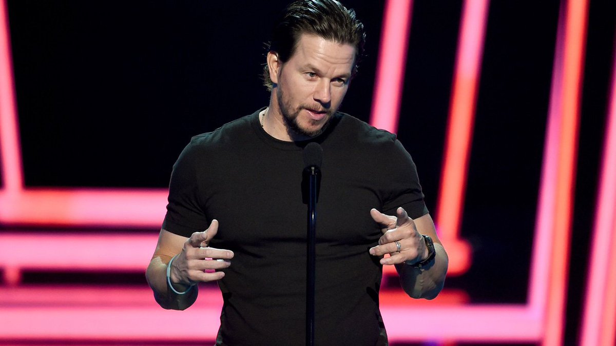 After outcry, Mark Wahlberg donates $1.5 million film fee bit.ly/2FyF5yd https://t.co/jEFB4YdrY4