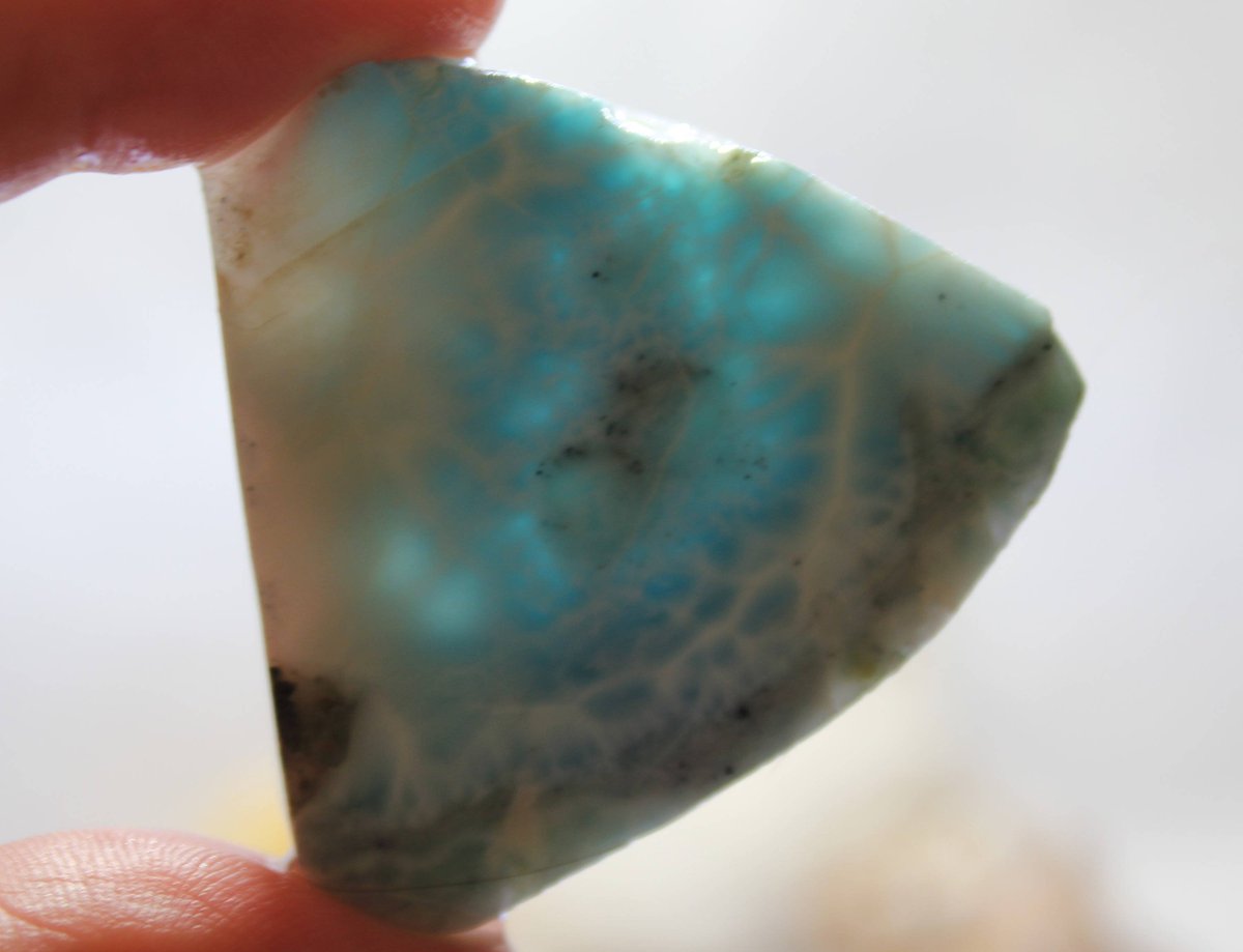Yu2Xiaogang's tweet photo. Larimar 31g Slab Free Form unpolished Lapidary ice sapphire Blue Marble… https://t.co/84EQS1CkBF #boho #RoughLarimar https://t.co/ftoATIlsAx
