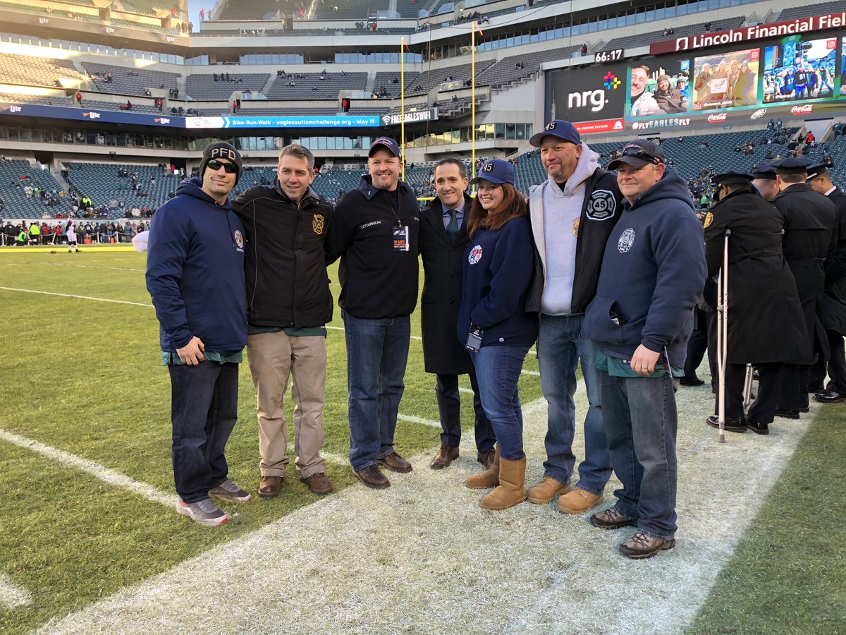 Eagles's tweet photo. The #Eagles are honored to welcome the family of fallen Philadelphia firefighter Lt. Matthew LeTourneau to today's game. https://t.co/WURJucxdZj