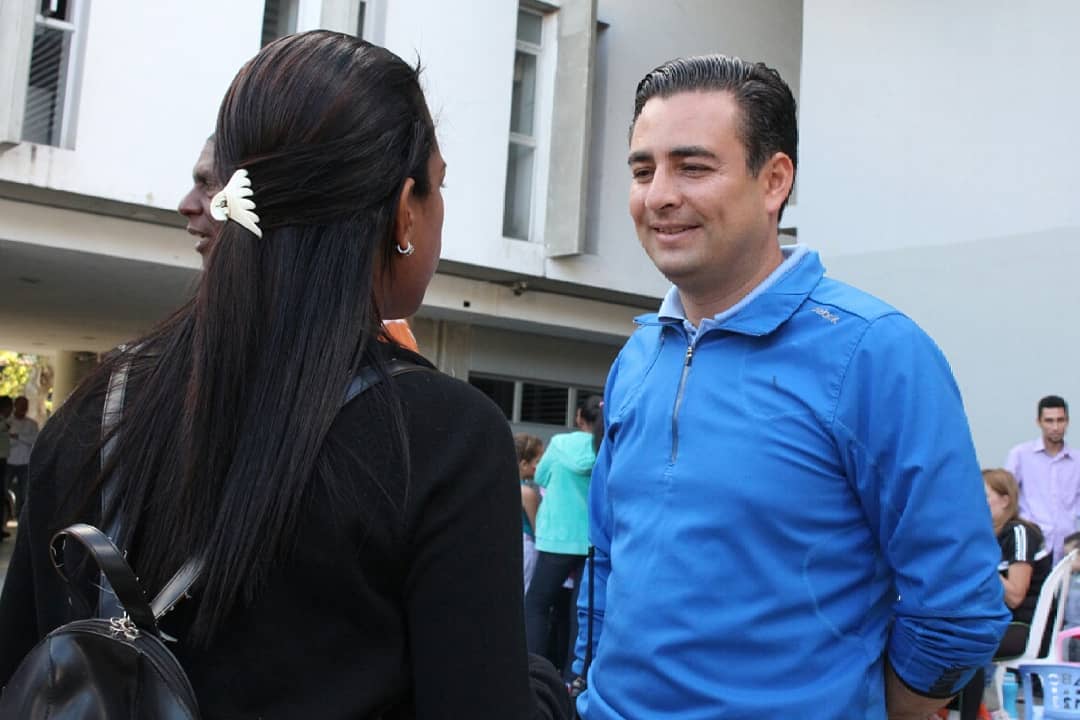 Sepan todos los baruteños que todos los sábados realizaremos actividades recreativas en distintas plazas del Muncipio, para que a pesar de las adversidades, todos puedan compartir y disfrutar en familia de un momento diferente. #13Ene