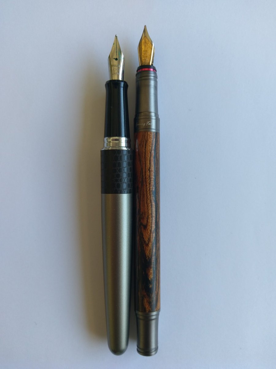 Gazing Far Fountain Pens From Taiwan China, Korea and Others (Far East, Asia) The Fountain