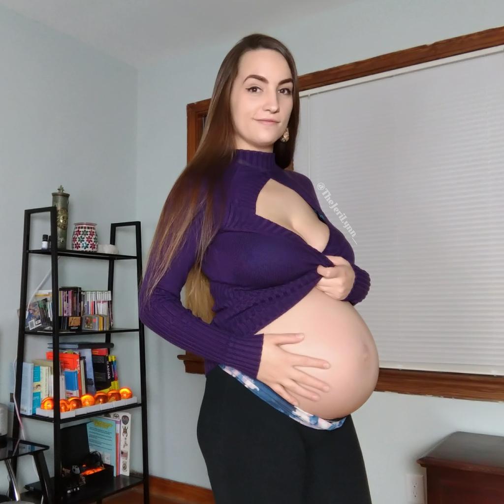 TheJeriLynn_'s tweet photo. Lets play a game where I always win.
You send me $50 &amp; I'll send you the nudes that go with this pic set.
Tribute via https://t.co/KSdTkuB9zV or https://t.co/DYLMXAZWAd

#Findom #FinDomme #PregnantFindom #Pregnant #Milf #natural #pregnantbelly #25WeeksPregnant https://t.co/wDg87TExDp