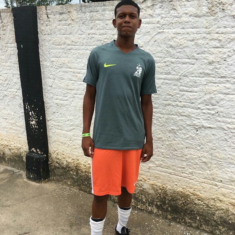 Cainn70's tweet photo. #NewProfilePic ⚽✌ https://t.co/khFjT0mzAC