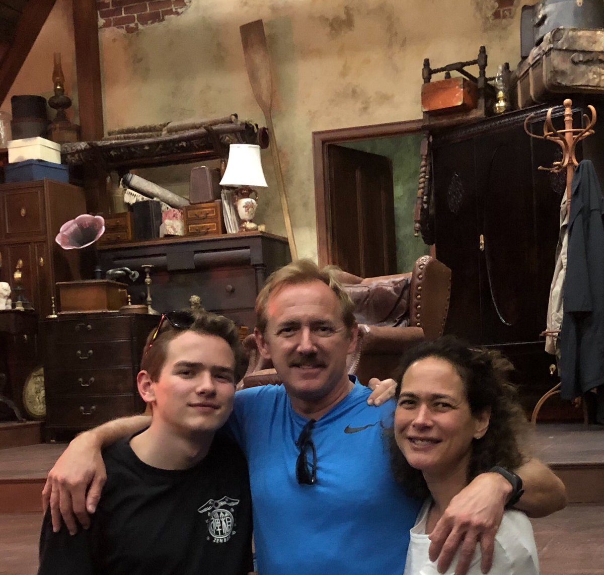 GulfshorePlay's tweet photo. Got my son & wife here for Opening Night of THE PRICE here at Gulfshore Playhouse in Naples!
#GPThePrice
#actortakeover https://t.co/hk7D6KlnSn