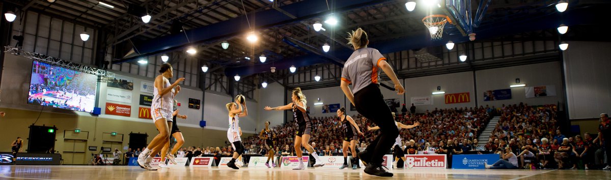 TownsvilleFire's tweet photo. Photo Gallery| The JCU Townsville Fire secured the opening game of the 2017/18 @WNBL Grand Final series against Melbourne last night. Check out all the action from the five-point win thanks to NQ Images ---> https://t.co/UXnRAQLEhl #FireUpTownsville https://t.co/fiED4IVhgr
