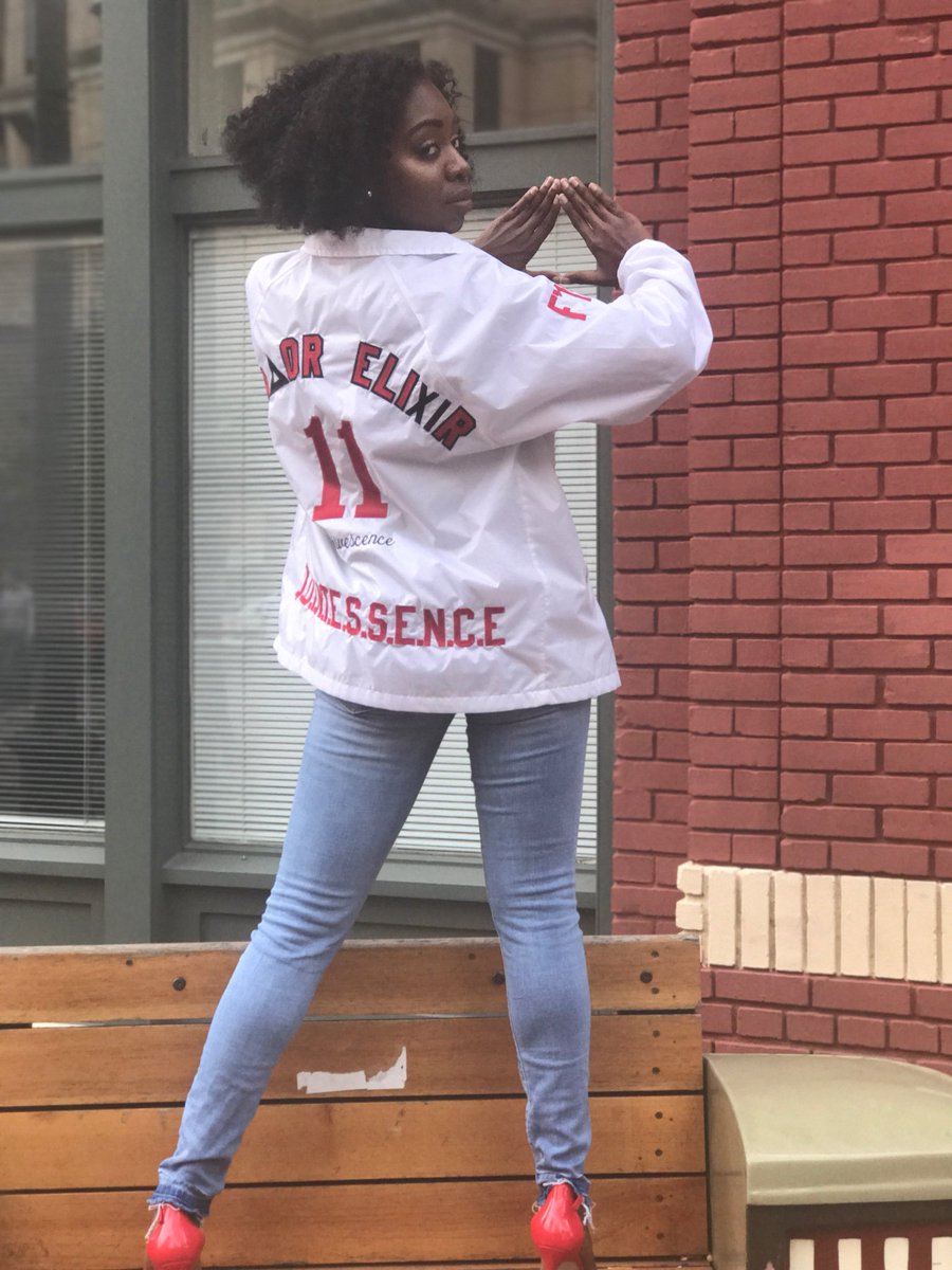 CheronTiana_'s tweet photo. Thankful for the 22 bearers of the 9 white pearls who envisioned something GREATER! #105yearsofservice #DST β€οΈππΊπ₯ https://t.co/67HgmT9LCd