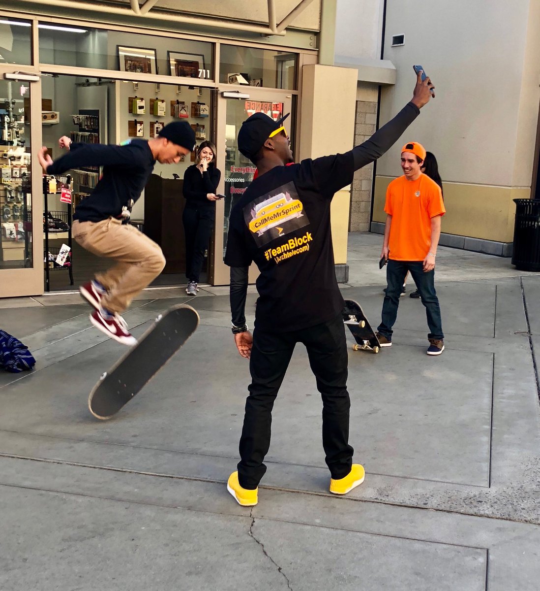 Culture.  #OC.  @Callmemrsprint.  Fun at work. @sprint