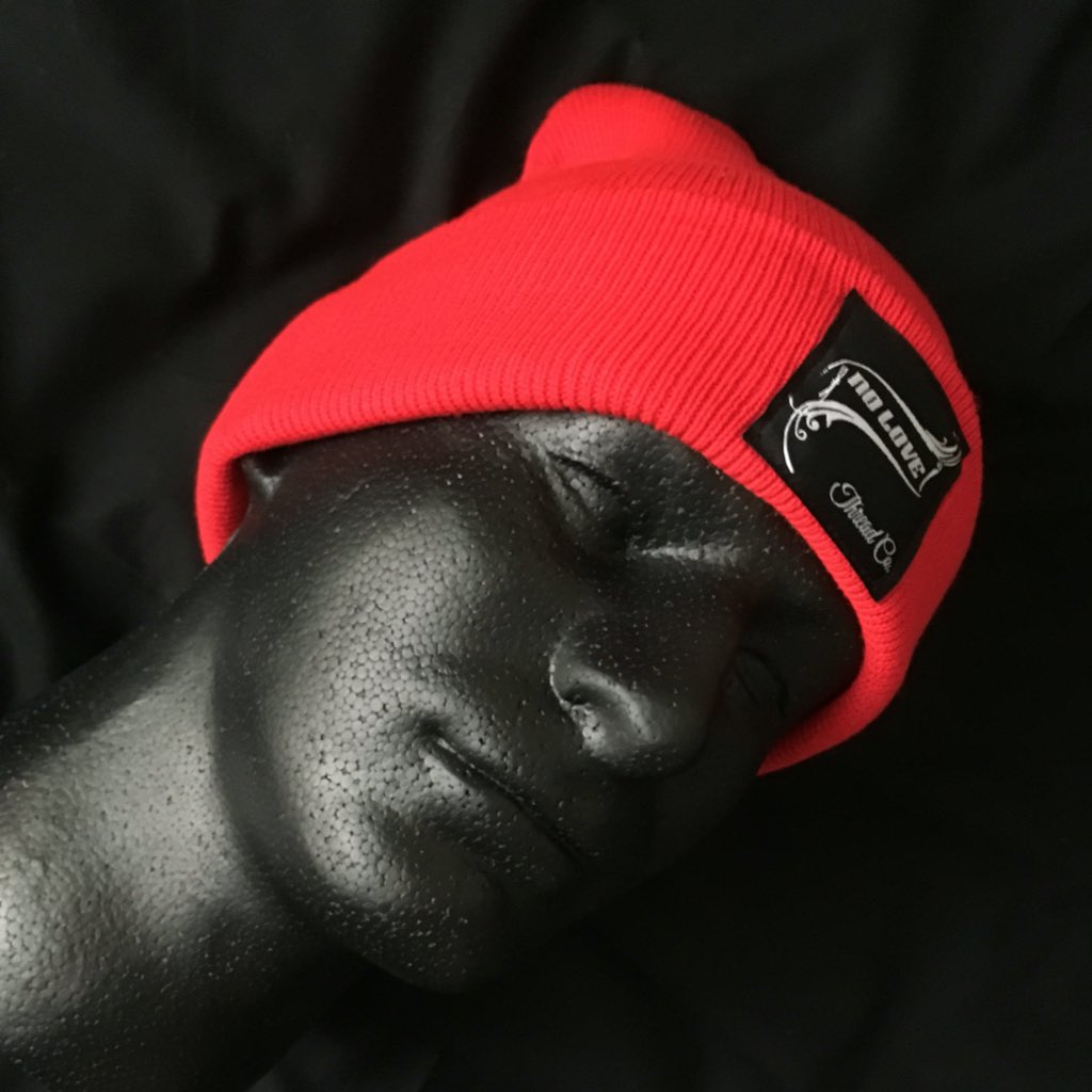 NoLoveThreadCo's tweet image. #NewProfilePic