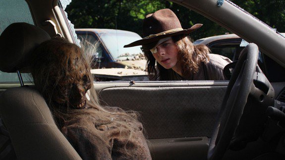 ‘The Walking Dead’ will return for Season 9 with a familiar face as the new showrunnerhttp://www.englishbydelomme.com/the-walking-dead-will-return-for-season-9-with-a-familiar-face-as-the-new-showrunner/Scott M. Gimple is out (sort of),...