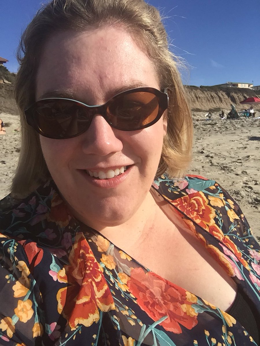 jessicawheeler3's tweet photo. Hello from the beach. #sun #sand #76degrees https://t.co/7tU0pE2GXn