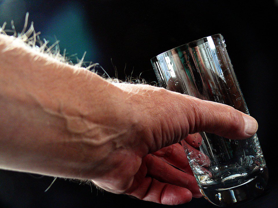 Guide for managing the risks of working in heat

htl.li/UQrb30hKR0V