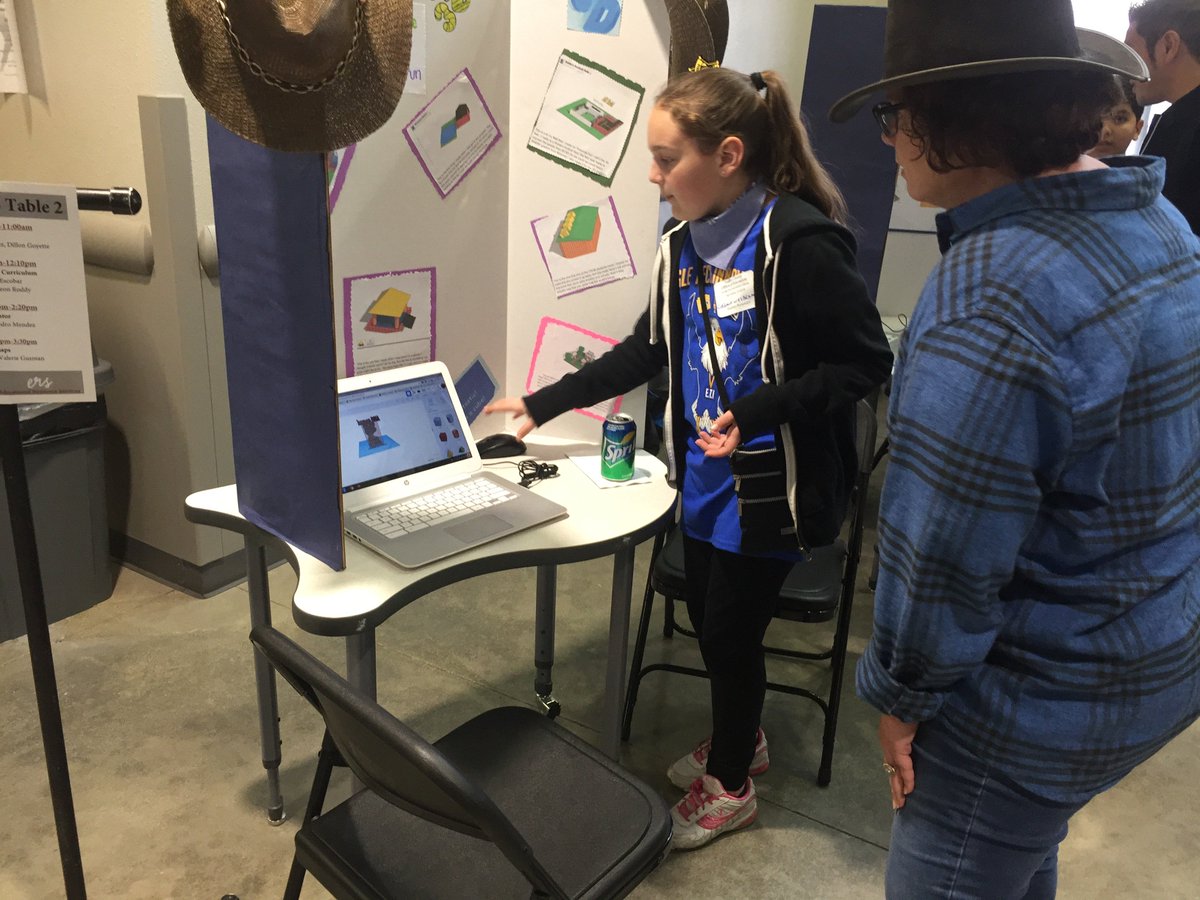 DrEddiesClass's tweet photo. Great day at #techRodeo with #eduhero @CatTeachTC and all the @emerson_bcsd student leaders! #teamBcsd #studentLedPD https://t.co/uAMPg5ekOv