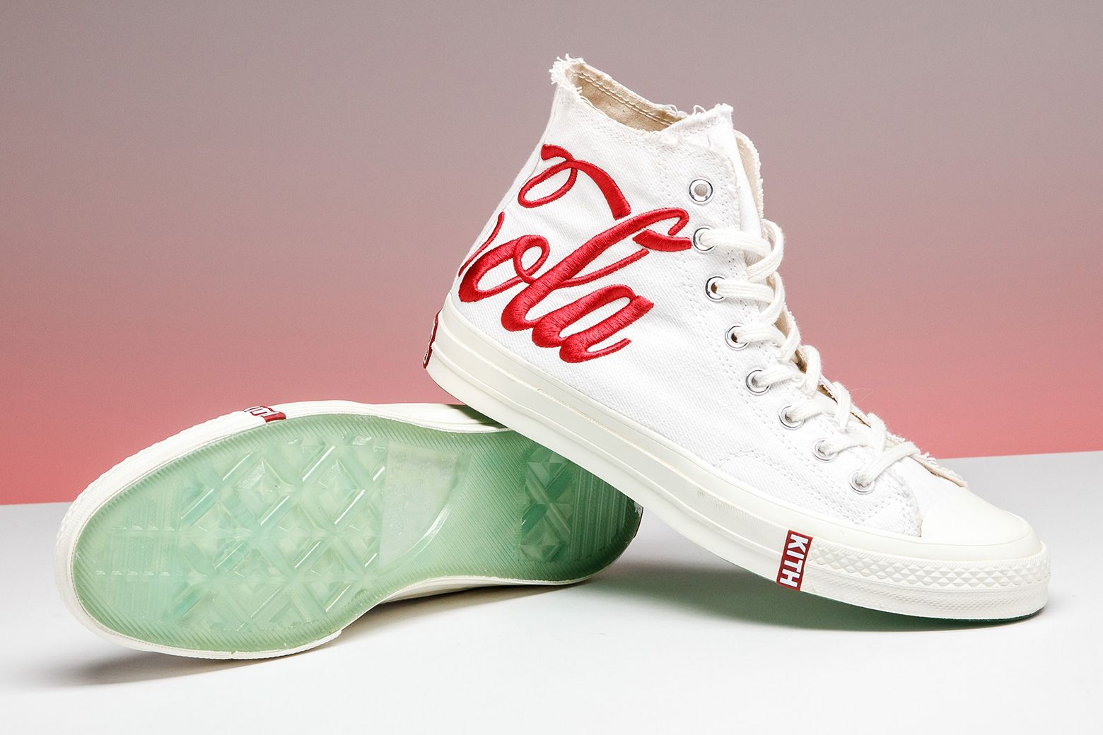 Stadium Goods on Twitter: "KITH's limited edition Coca-Cola x Converse  Chuck Taylor '70s feature premium denim, bottle-cap patches, and green  outsoles. Thoughts on the all-white colorway? https://t.co/aiUiWPCv9j Enjoy  FREE domestic ground shipping!