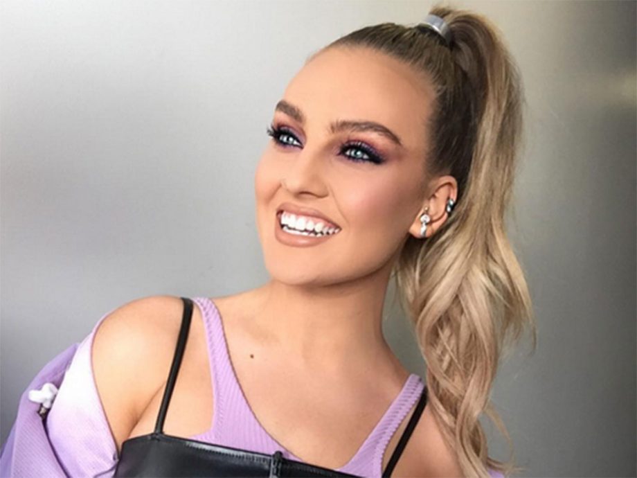 CentralJesyBR's tweet image. RT = VOTO
#ReggaetonLento #BestRemix #iHeartsAwards