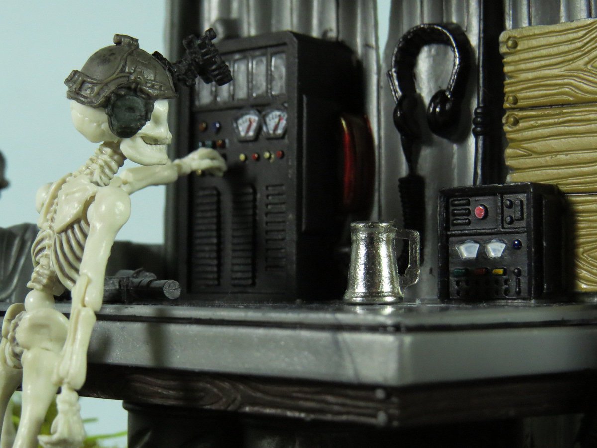 skeletalknight's tweet image. #failuretocommunicate