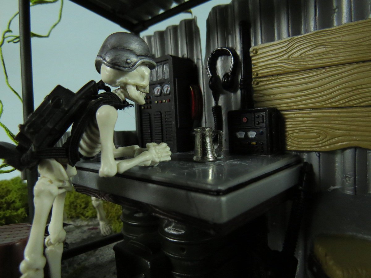 skeletalknight's tweet image. #failuretocommunicate