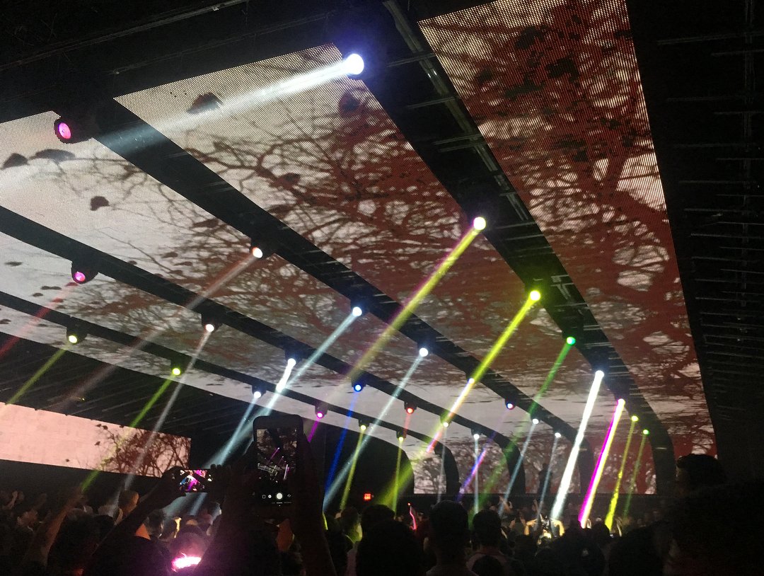 <a href="/discotechapp/">Discotech</a> instagram update with <a href="/Krewella/">Krewella</a> last night at <a href="/academy__la/">Academy LA</a> ❤

- aldy