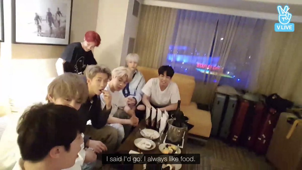 RelatableJin's tweet image. When your friends invite you out